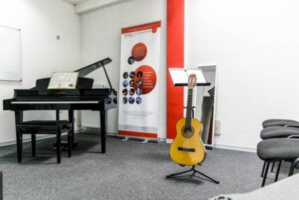 Schlagzeuglehrer Stage Music School Saarlouis