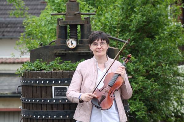 Violine/Geigelehrer Antje Scotti-Pollmann